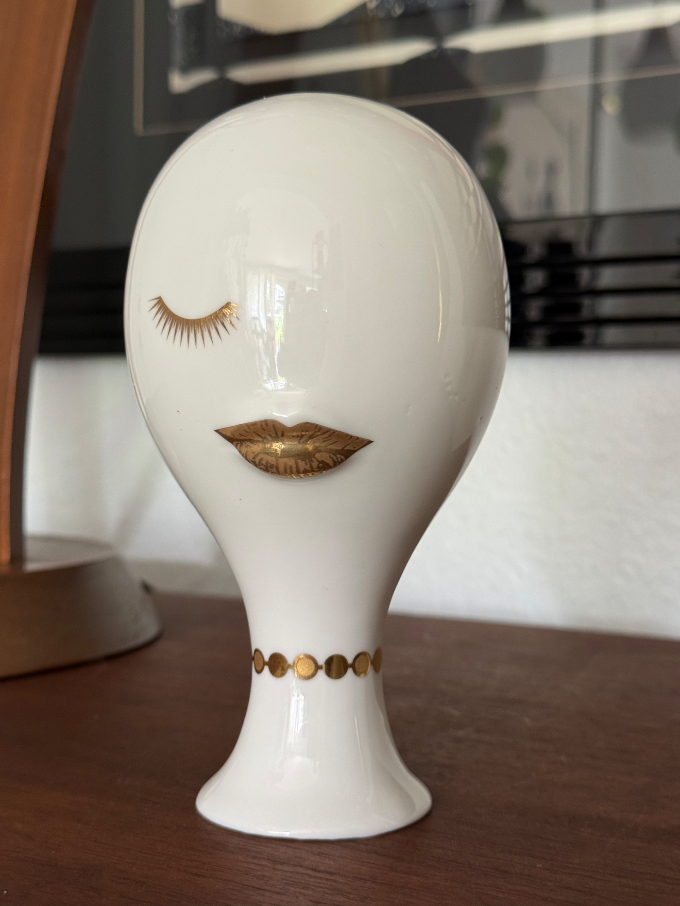 Porcelain figurine of woman