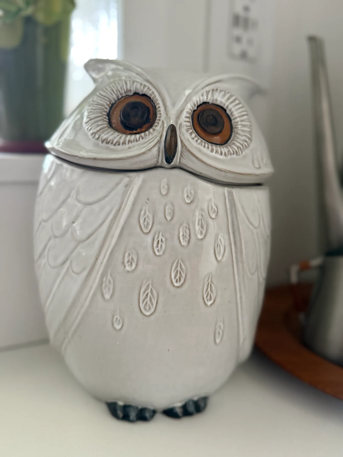 Ceramic owl figurine